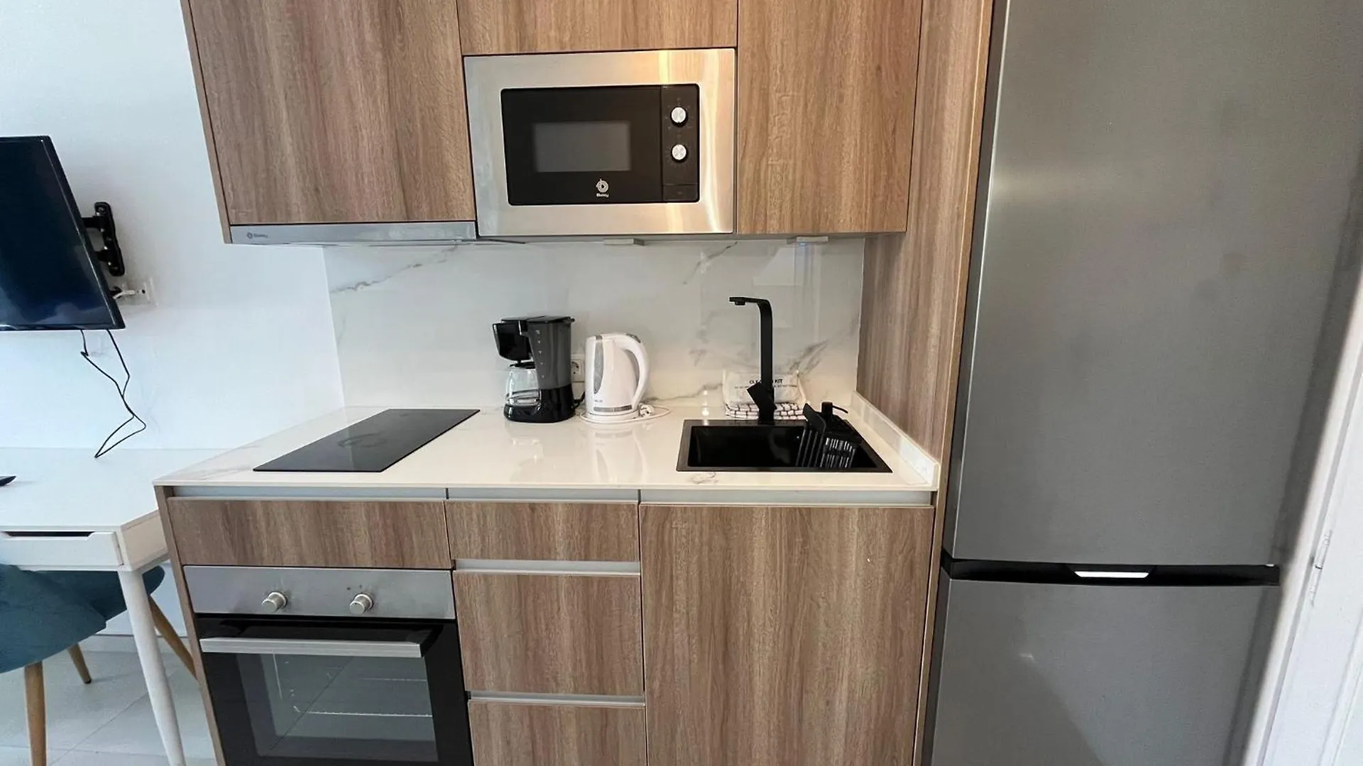 Appartement Estepona - Playa - Estudio Con Terraza Pa8