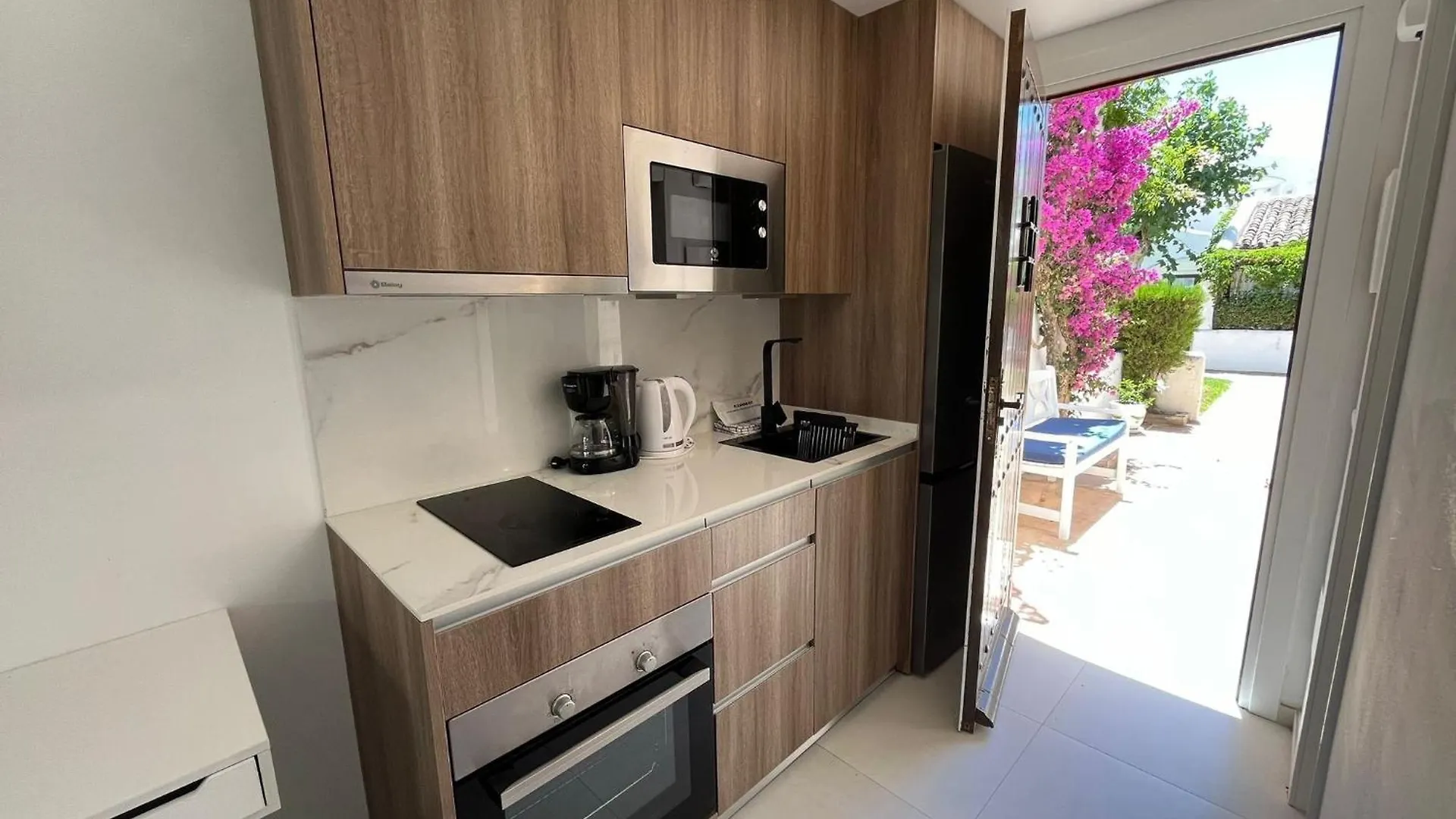 Estepona - Playa - Estudio Con Terraza Pa8 Appartement