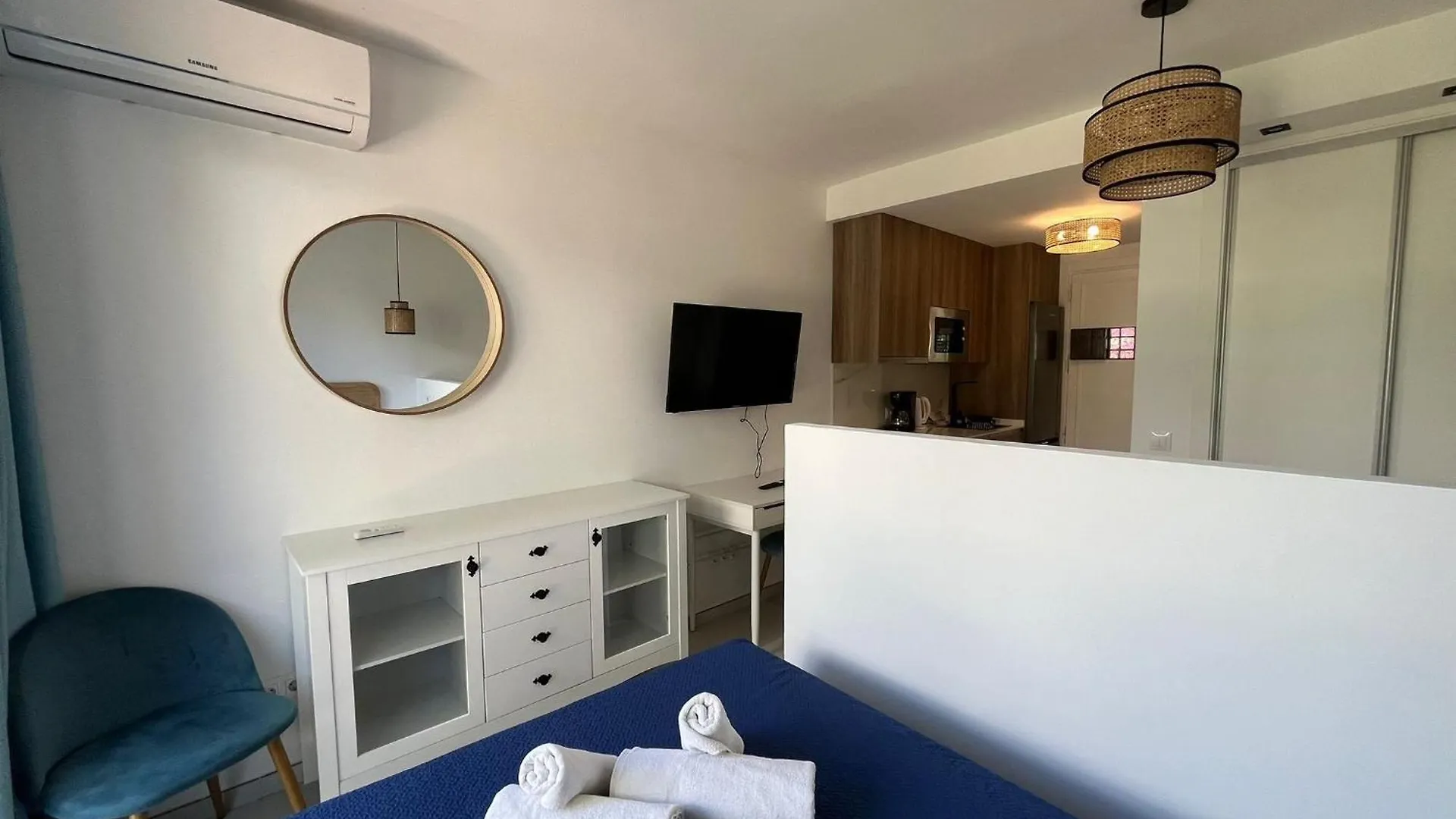 Appartement Estepona - Playa - Estudio Con Terraza Pa8